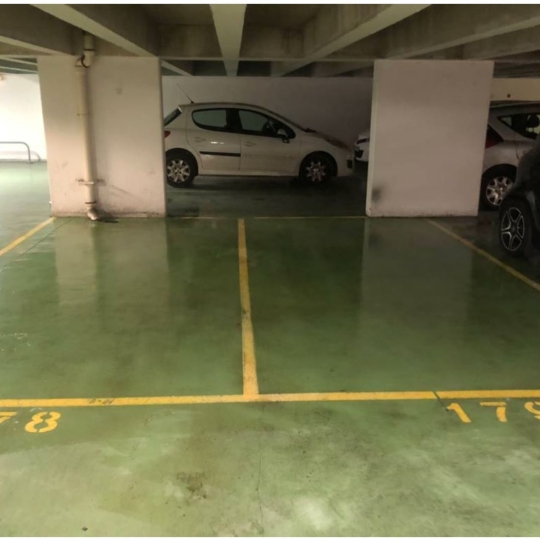 Annonces ST OUEN : Garage / Parking | PARIS (75011) | 12.00m2 | 110 € 