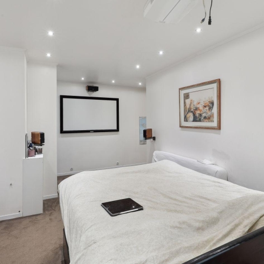  Annonces ST OUEN : Apartment | PARIS (75016) | 136 m2 | 1 149 000 &euro; 