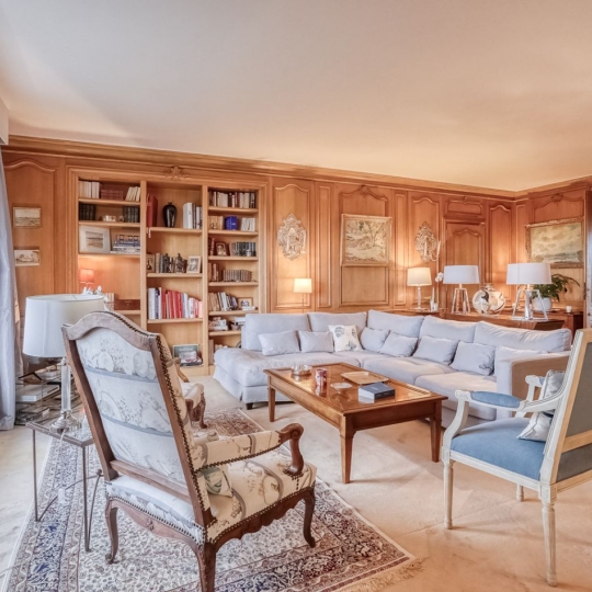  Annonces ST OUEN : Appartement | VILLE-D'AVRAY (92410) | 188 m2 | 5 060 &euro; 