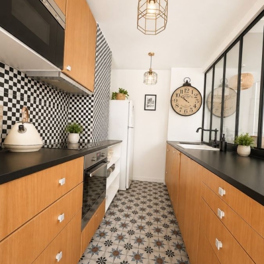  Annonces ST OUEN : Apartment | PARIS (75015) | 66 m2 | 600 000 &euro; 