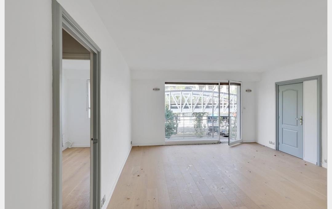Annonces ST OUEN : Appartement | PARIS (75015) | 60 m2 | 598 000 &euro; 