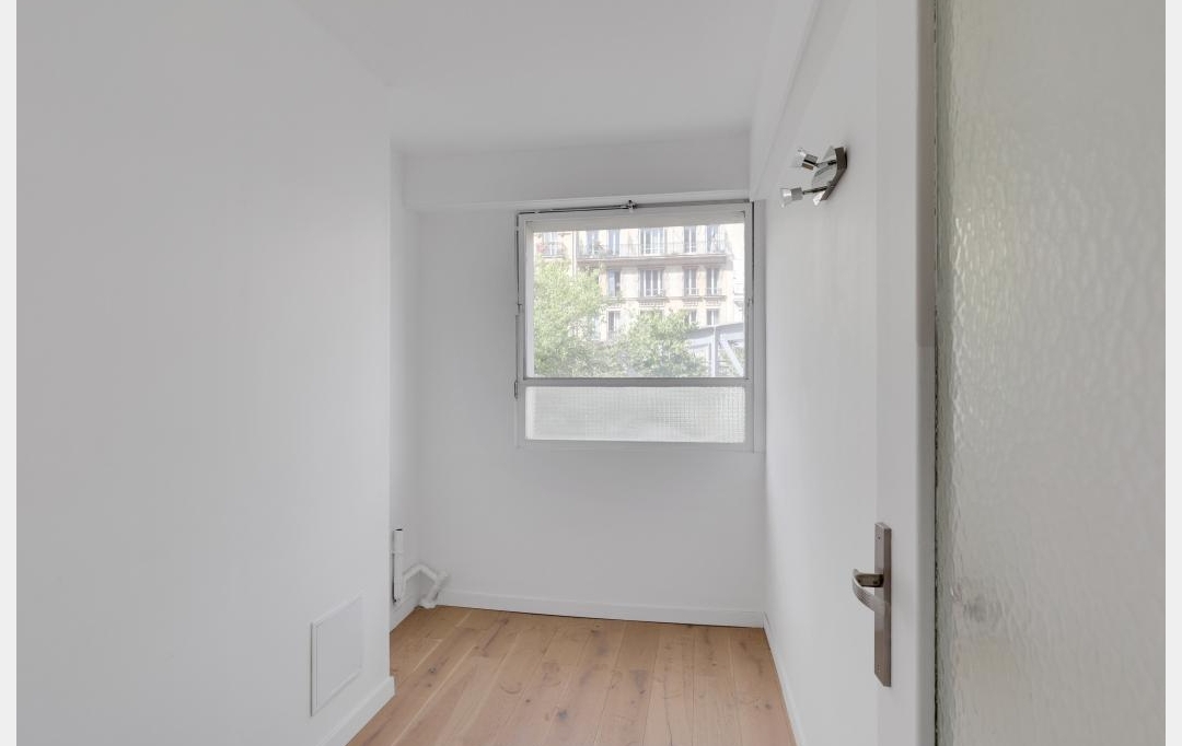 Annonces ST OUEN : Appartement | PARIS (75015) | 60 m2 | 598 000 &euro; 