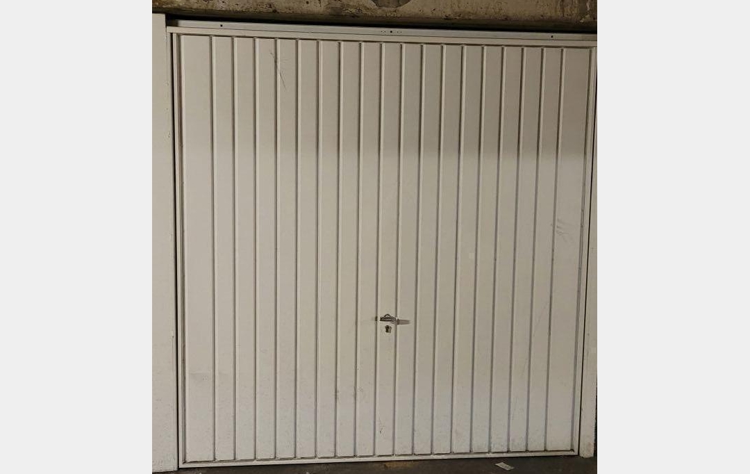 Annonces ST OUEN : Garage / Parking | PARIS (75018) | 12 m2 | 117 &euro; 