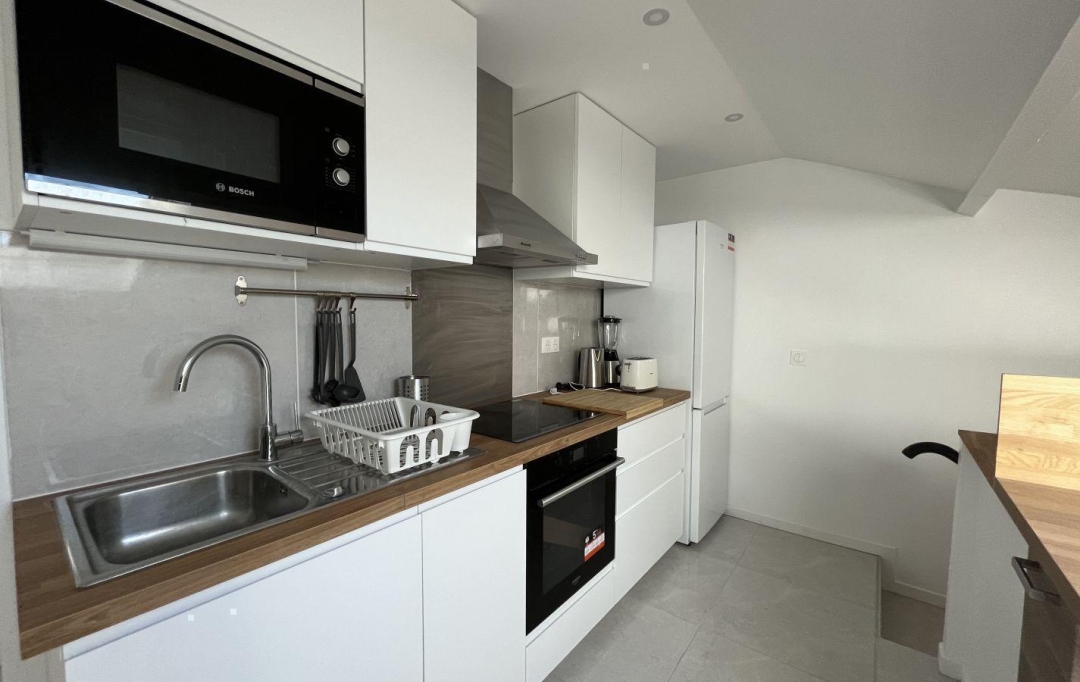Annonces ST OUEN : Maison / Villa | COLOMBES (92700) | 15 m2 | 700 &euro; 