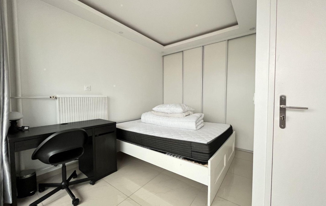 Annonces ST OUEN : Appartement | COLOMBES (92700) | 10 m2 | 550 &euro; 