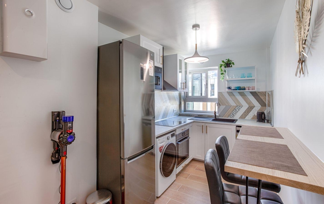 Annonces ST OUEN : Appartement | VANVES (92170) | 10 m2 | 725 &euro; 