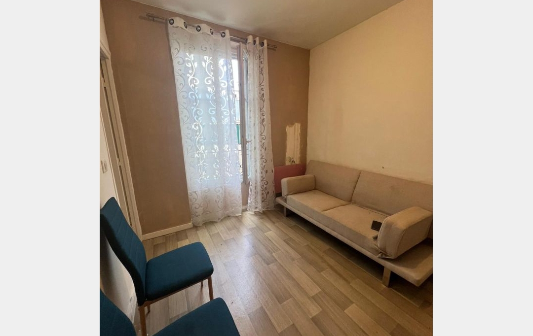 Annonces ST OUEN : Apartment | CHARENTON-LE-PONT (94220) | 24 m2 | 181 000 &euro; 