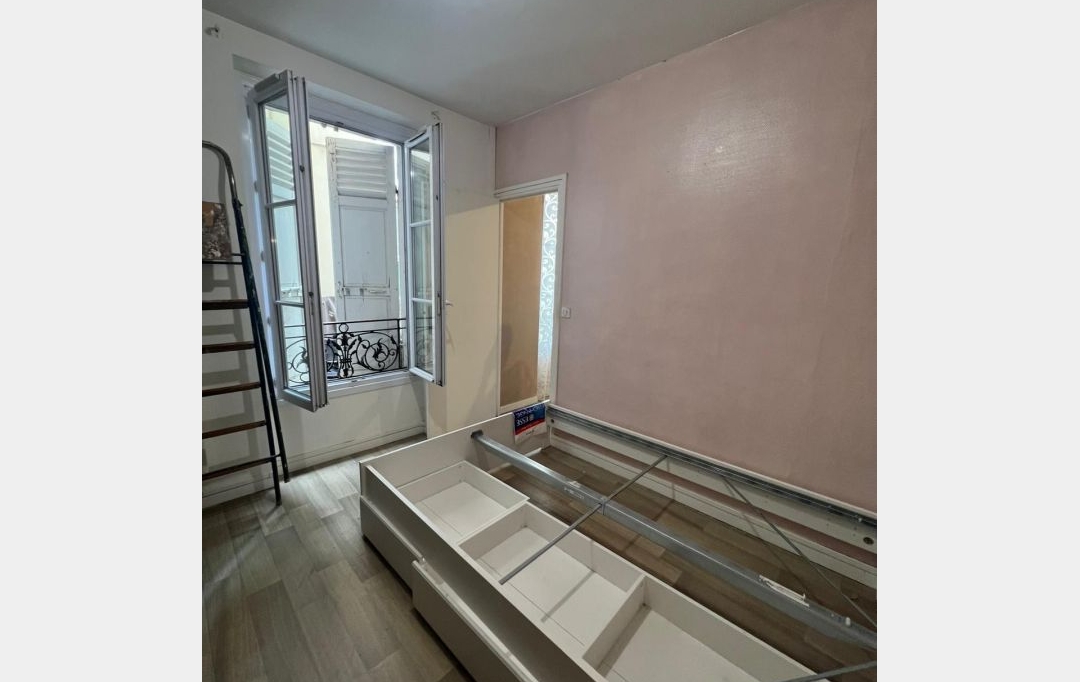 Annonces ST OUEN : Apartment | CHARENTON-LE-PONT (94220) | 24 m2 | 181 000 &euro; 
