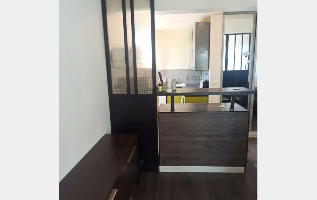Annonces ST OUEN : Apartment | CHARENTON-LE-PONT (94220) | 35 m2 | 209 000 &euro; 