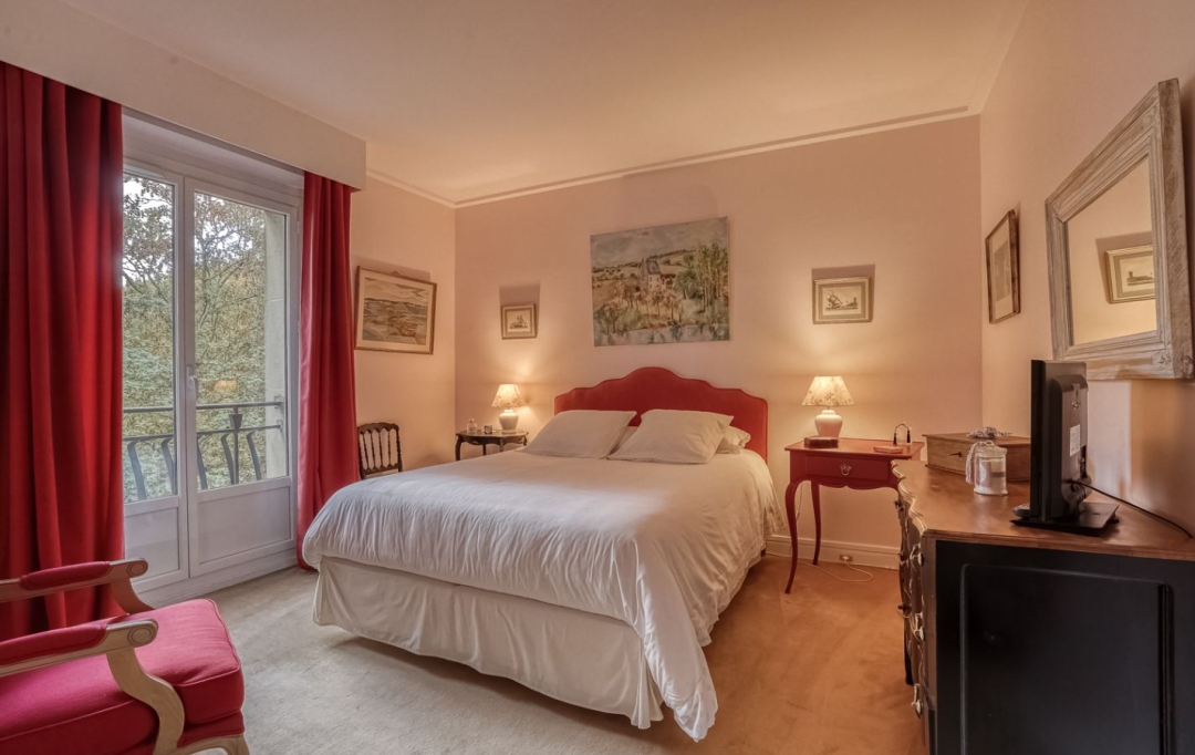 Annonces ST OUEN : Appartement | VILLE-D'AVRAY (92410) | 188 m2 | 5 060 &euro; 
