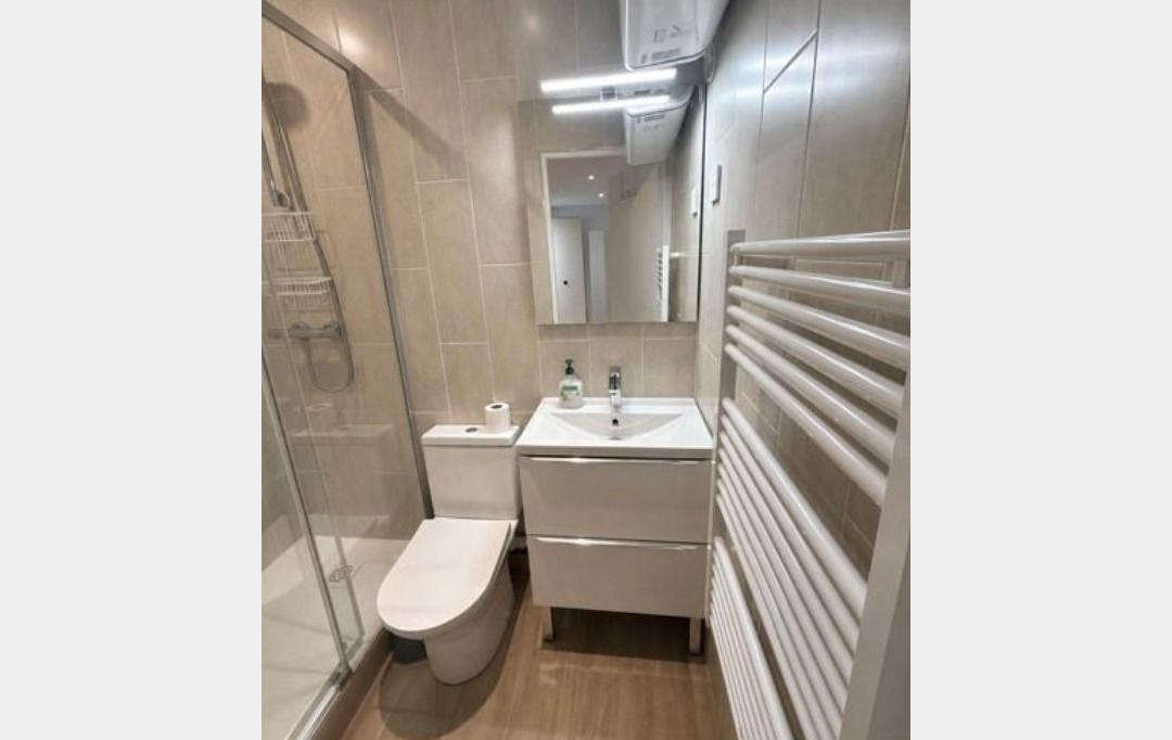 Annonces ST OUEN : Office | PARIS (75015) | 30 m2 | 260 000 &euro; 