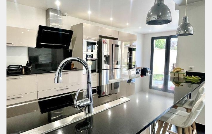 Annonces ST OUEN : Maison / Villa | LIVRY-GARGAN (93190) | 180 m2 | 685 000 &euro; 