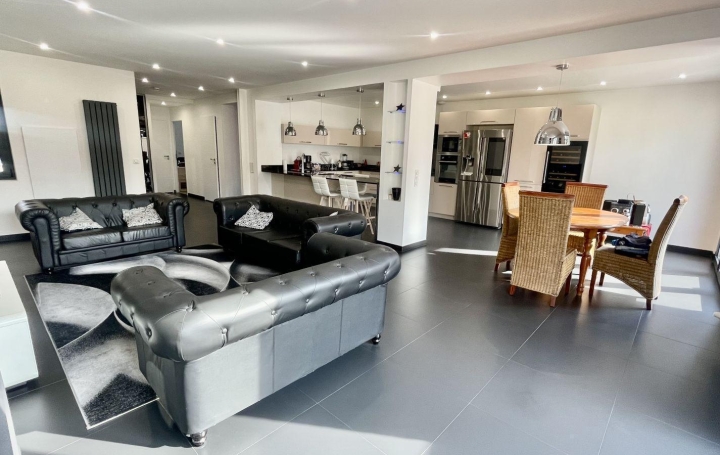 Annonces ST OUEN : Maison / Villa | LIVRY-GARGAN (93190) | 180 m2 | 685 000 &euro; 