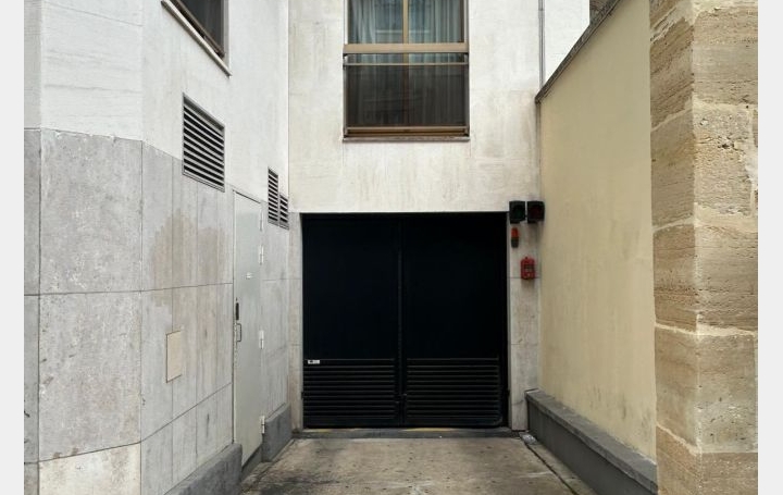  Annonces ST OUEN Parking | PARIS (75015) | 12 m2 | 120 € 