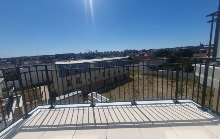 Appartement P3   NEUILLY-PLAISANCE  66 m2 348 000 € 